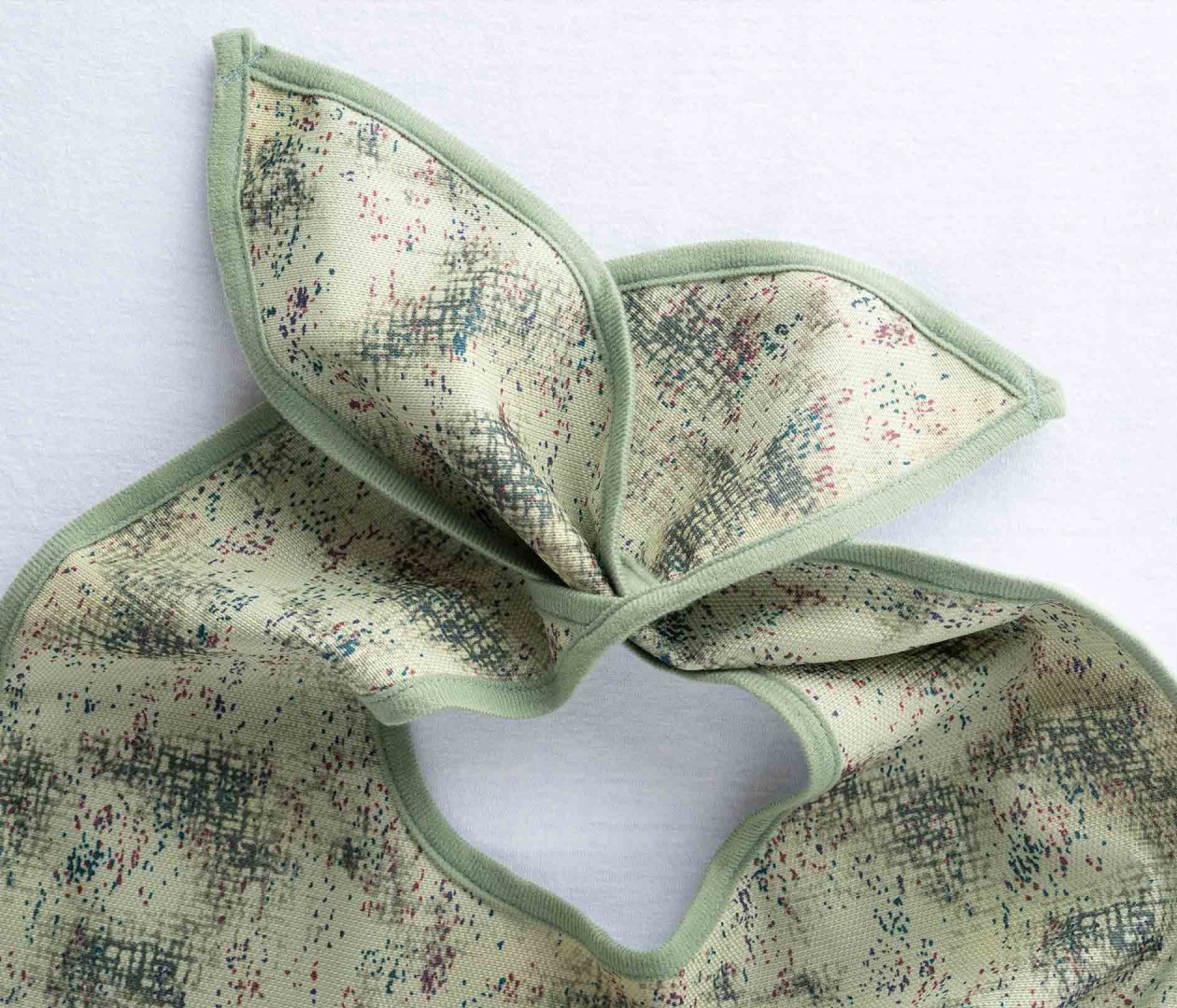 Bavaglio Oceano con tasca per anziani - Uso ospedaliero | HIP