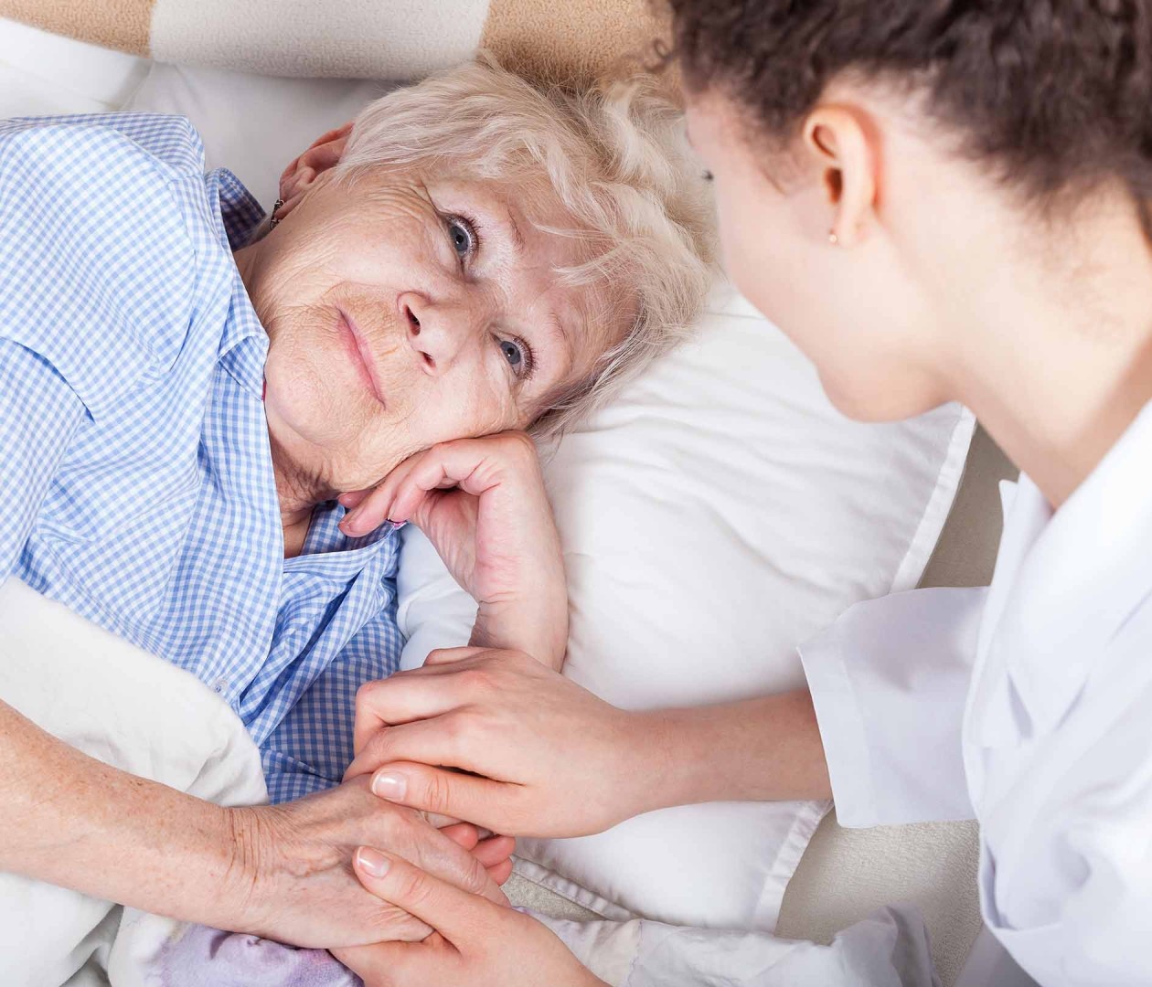 Incontinenza negli anziani: cause e trattamenti efficaci per ritrovare il benessere